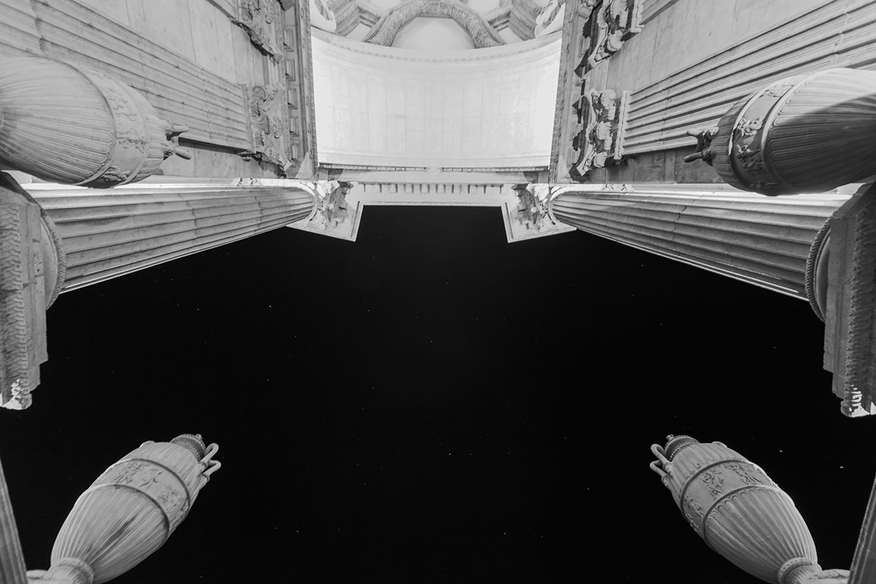 San Francisco Palace of Fine Arts columns