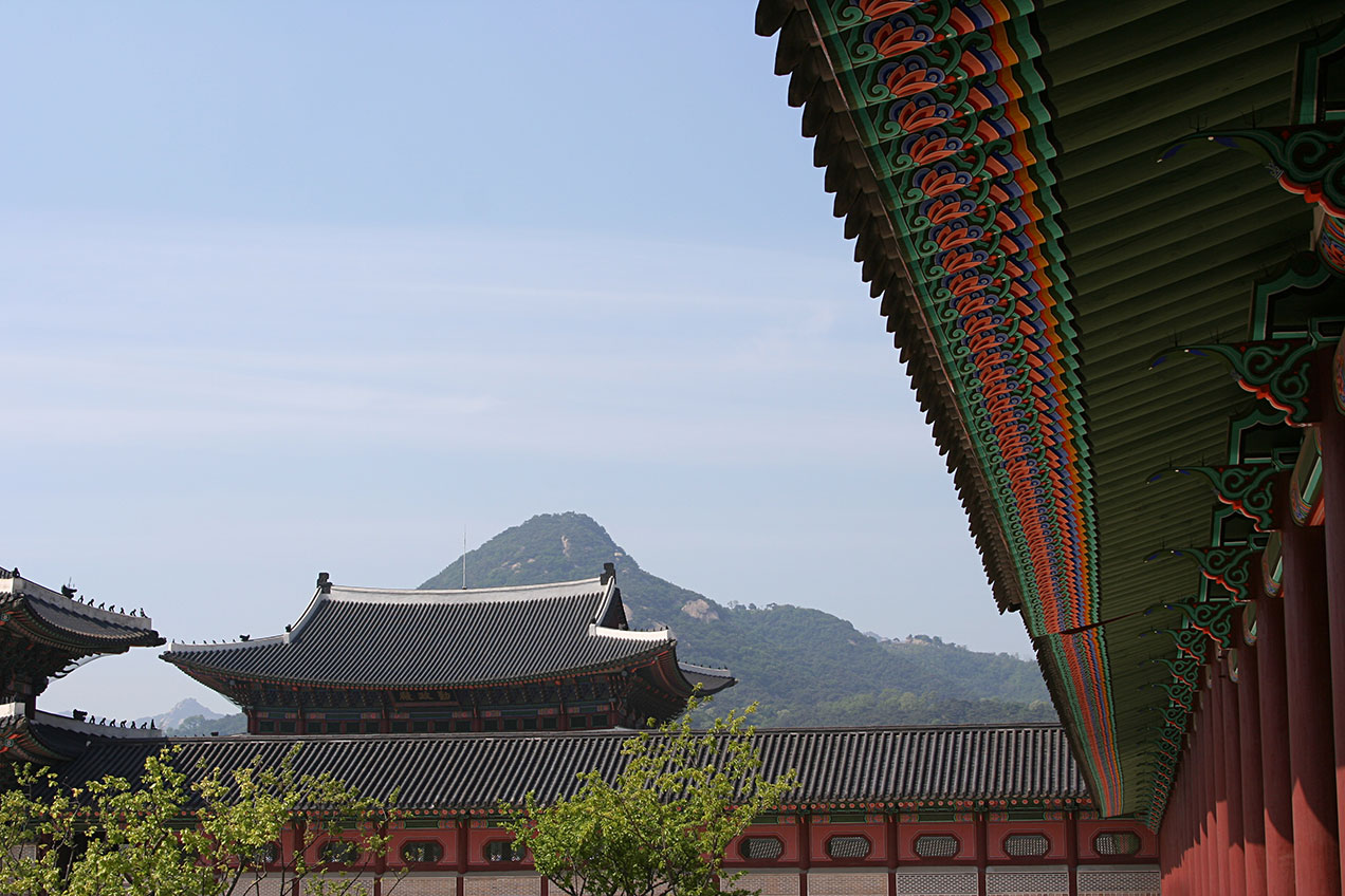 Gyeongbokgung Palacerooftops and Mountain