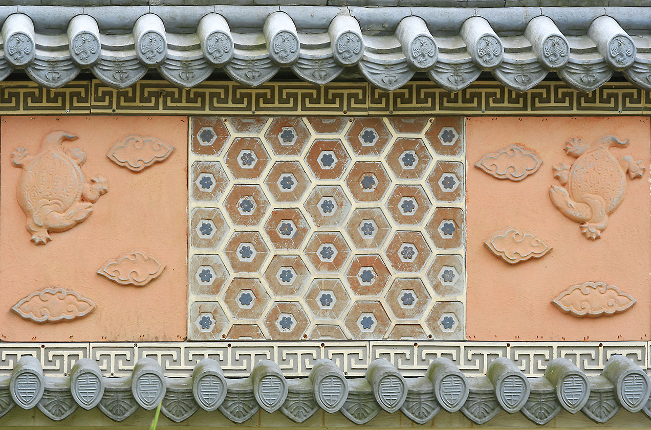 Wall pattern with turtles and traditional ceramic tiles in Bulguksa temple in Gyeongju, Korea